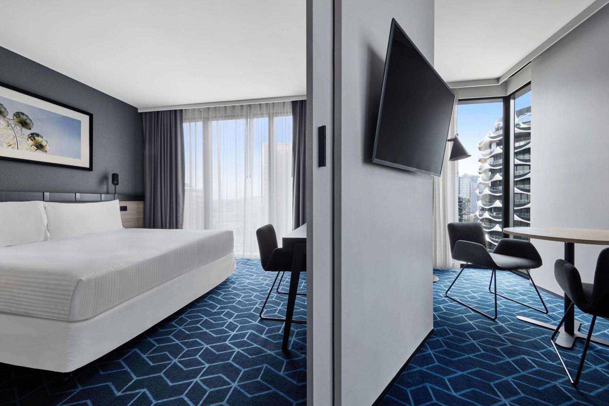 Vibe Hotel Melbourne Docklands Esterno foto