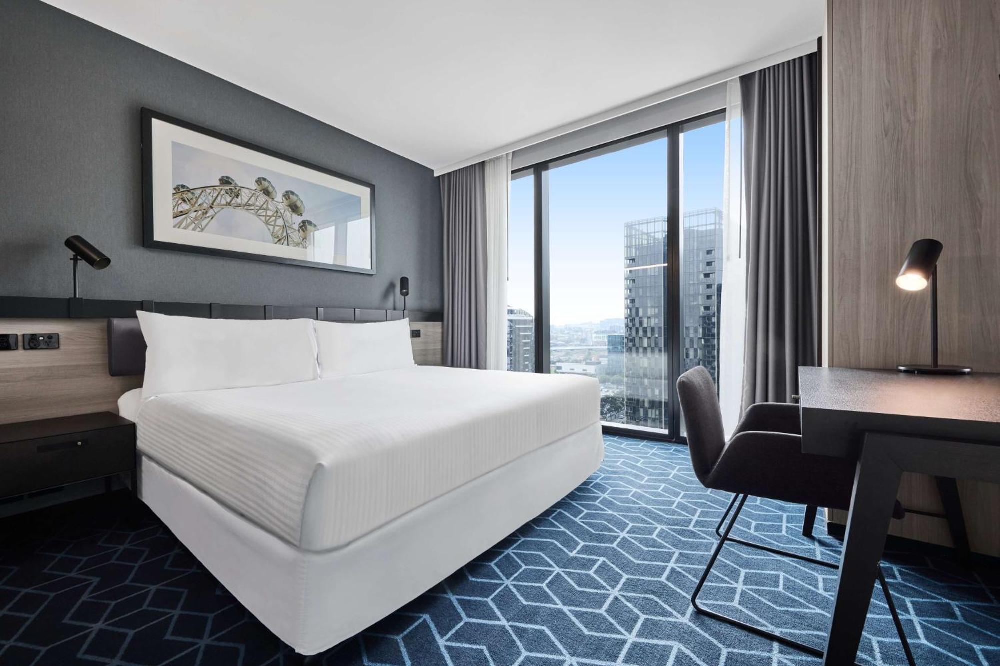 Vibe Hotel Melbourne Docklands Esterno foto