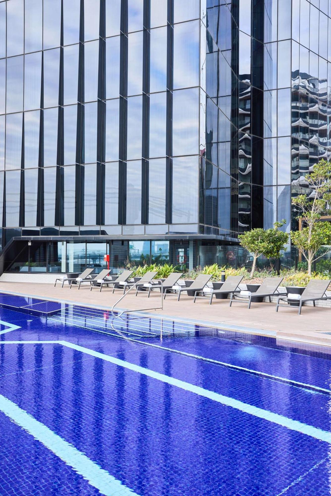 Vibe Hotel Melbourne Docklands Esterno foto