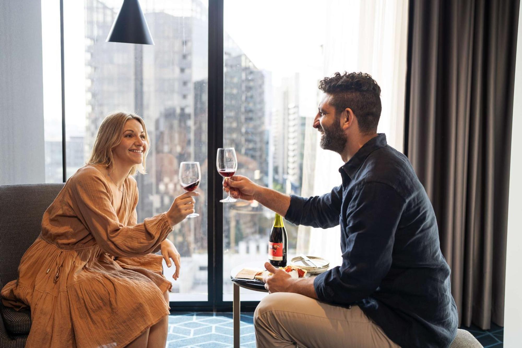 Vibe Hotel Melbourne Docklands Esterno foto